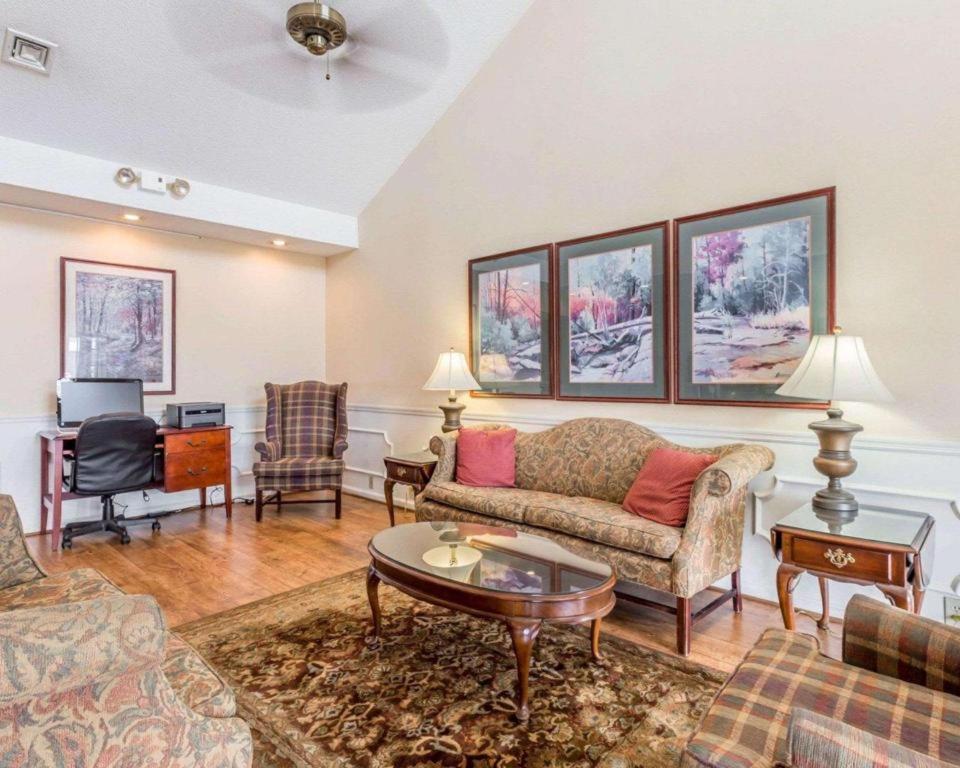 Rodeway Inn Sylacauga Hwy 280 Екстер'єр фото