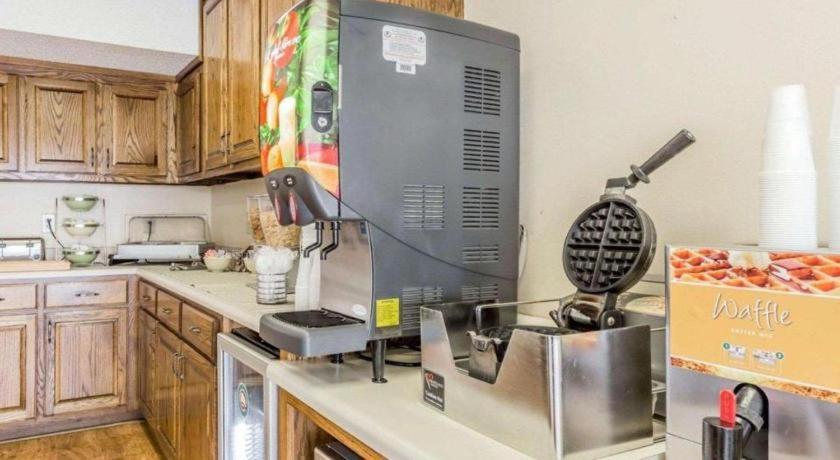 Rodeway Inn Sylacauga Hwy 280 Екстер'єр фото