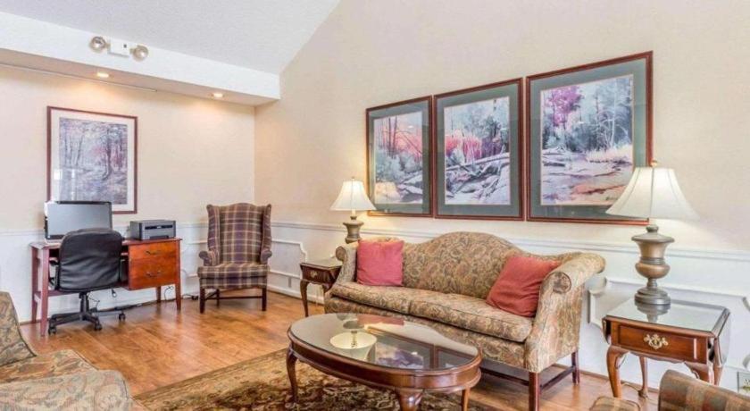 Rodeway Inn Sylacauga Hwy 280 Екстер'єр фото